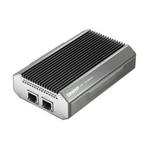 QNAP QNA-UC10G2T - Nätverksadapter - USB4 / Thunderbolt 4 -